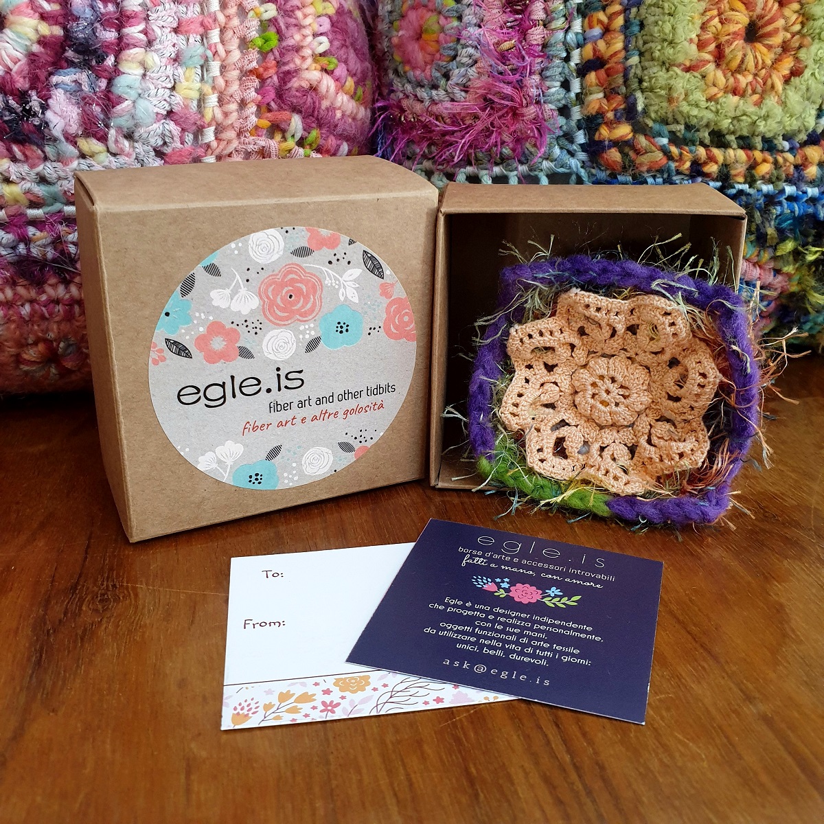 Abstract Flower #8 RRR Fiber Art Brooch - Fiore Astratto #8 spilla fiber art RRR