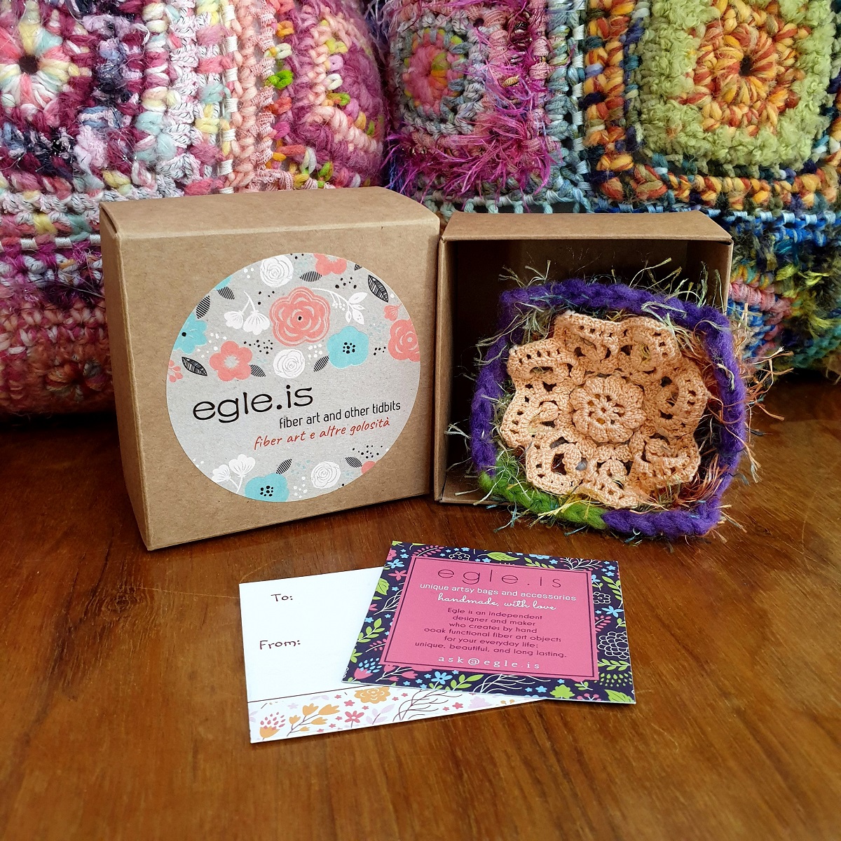 Abstract Flower #8 RRR Fiber Art Brooch - Fiore Astratto #8 spilla fiber art RRR