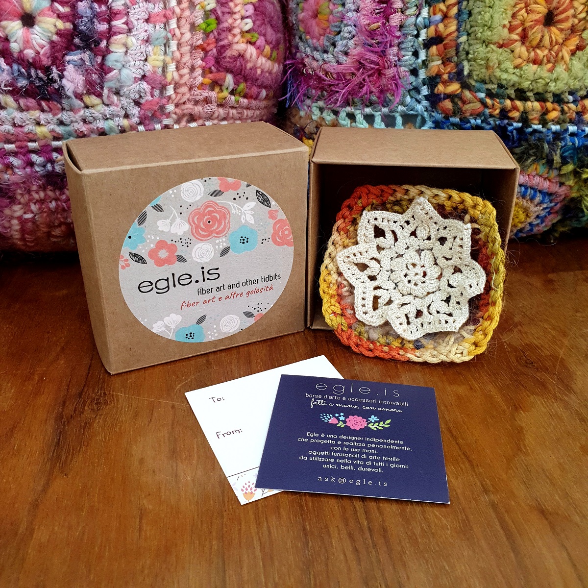 Abstract Flower #6 RRR Fiber Art Brooch - Fiore Astratto #6 spilla fiber art RRR