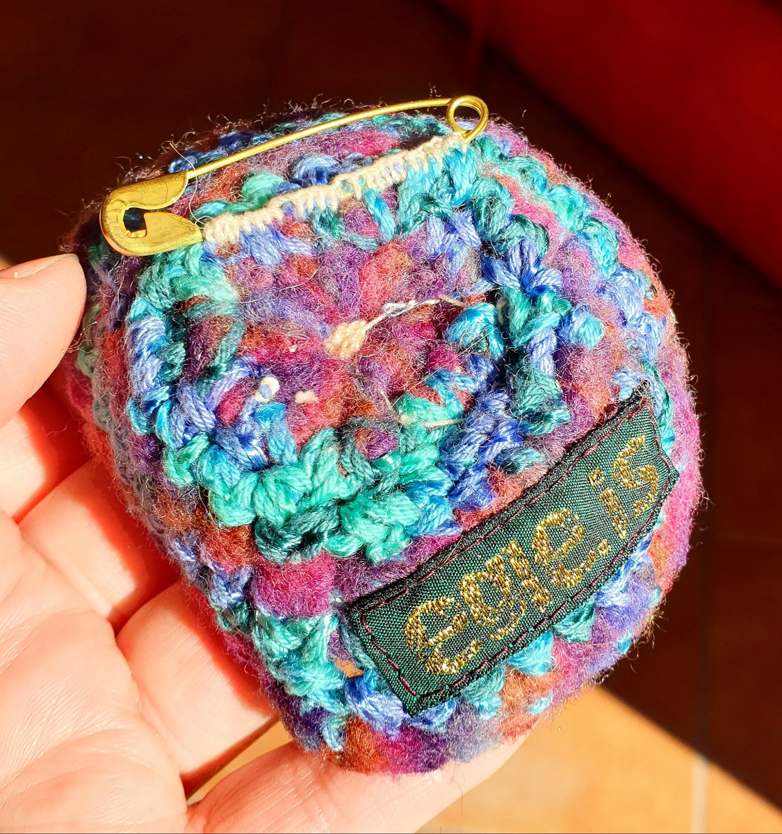 Abstract Flower #13 RRR Fiber Art Brooch - Fiore Astratto #13 spilla fiber art RRR