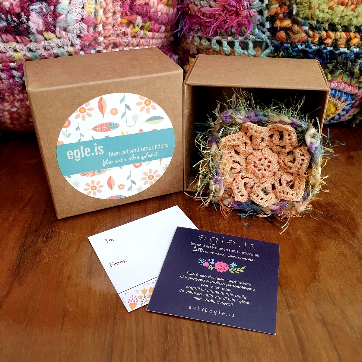 Abstract Flower #14 RRR Fiber Art Brooch - Fiore Astratto #14 spilla fiber art RRR