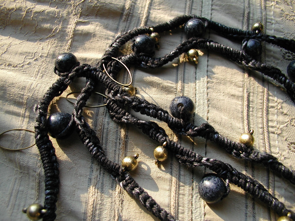 Gothic Fancy Necklace in black - Collana fantasia in nero "Gotica"