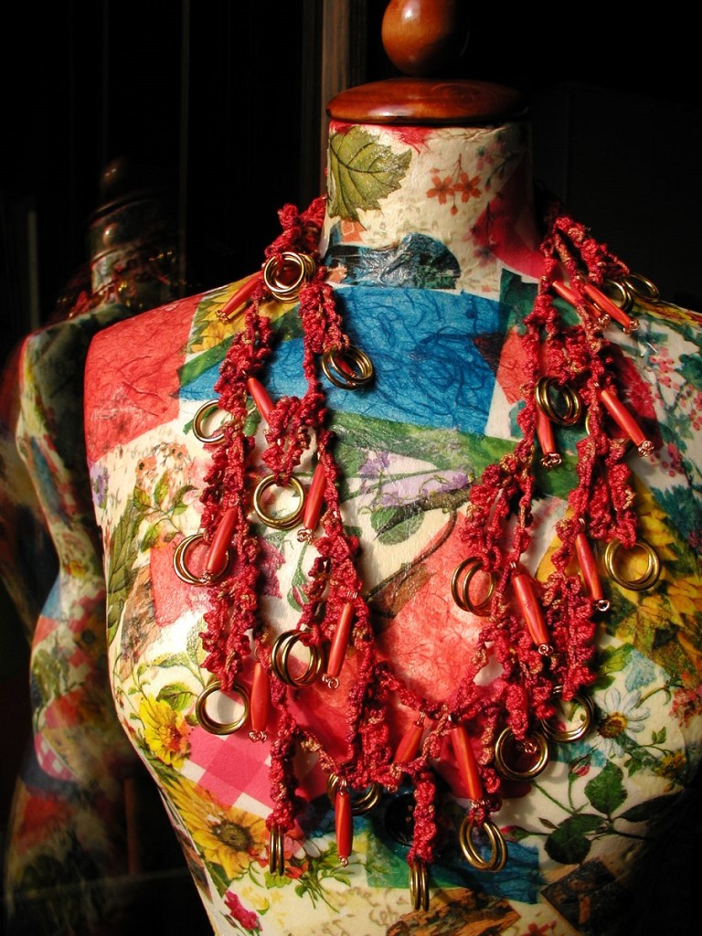 Red Hot Chili Whimsical Necklace - Collana fantasia "Red Hot Chili"