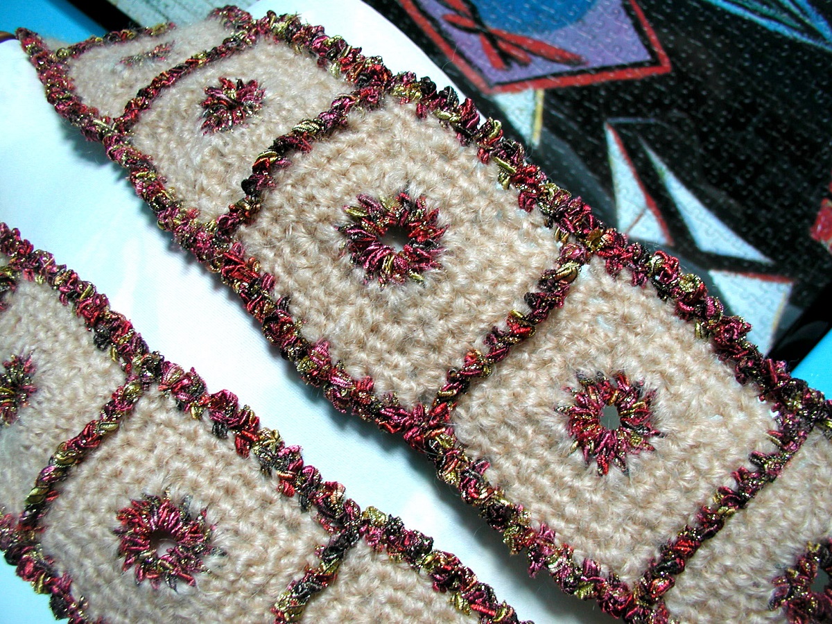 RedSquared Tie Scarf - Sciarpa cravatta "Cornici Rosse"