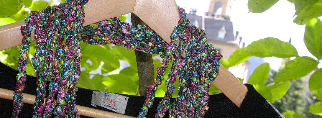 HarlequinSeaweed Fancy Necklace - Sciarpa-collana fiber art “AlgAllegra”