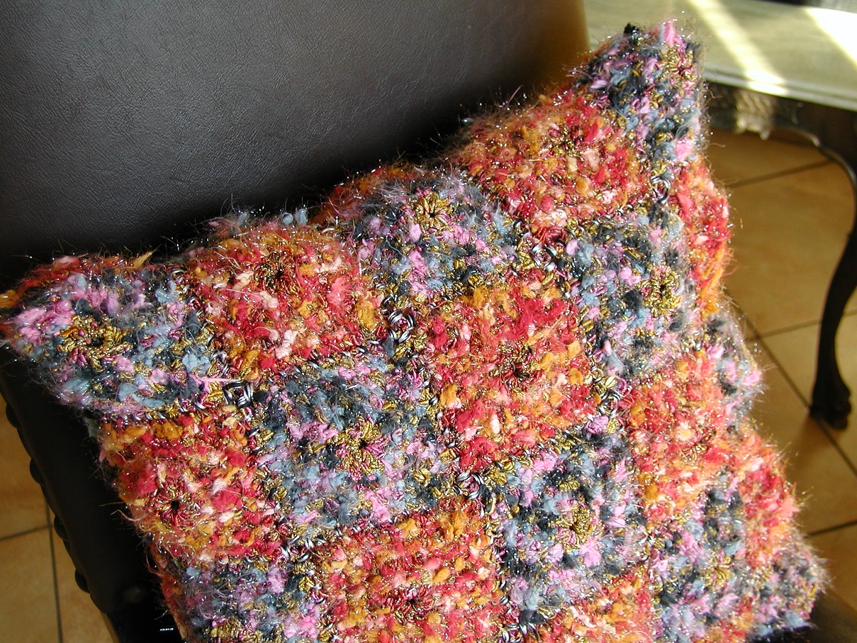 Albert Decorative Pillow with Removable Cover - Cuscino arredo sfoderabile “Albert”