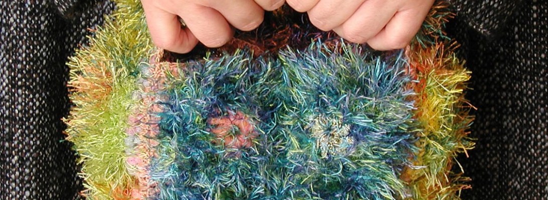 Brigitte Faux-Fur Mini Bag - Mini borsa faux-fur “Brigitte”