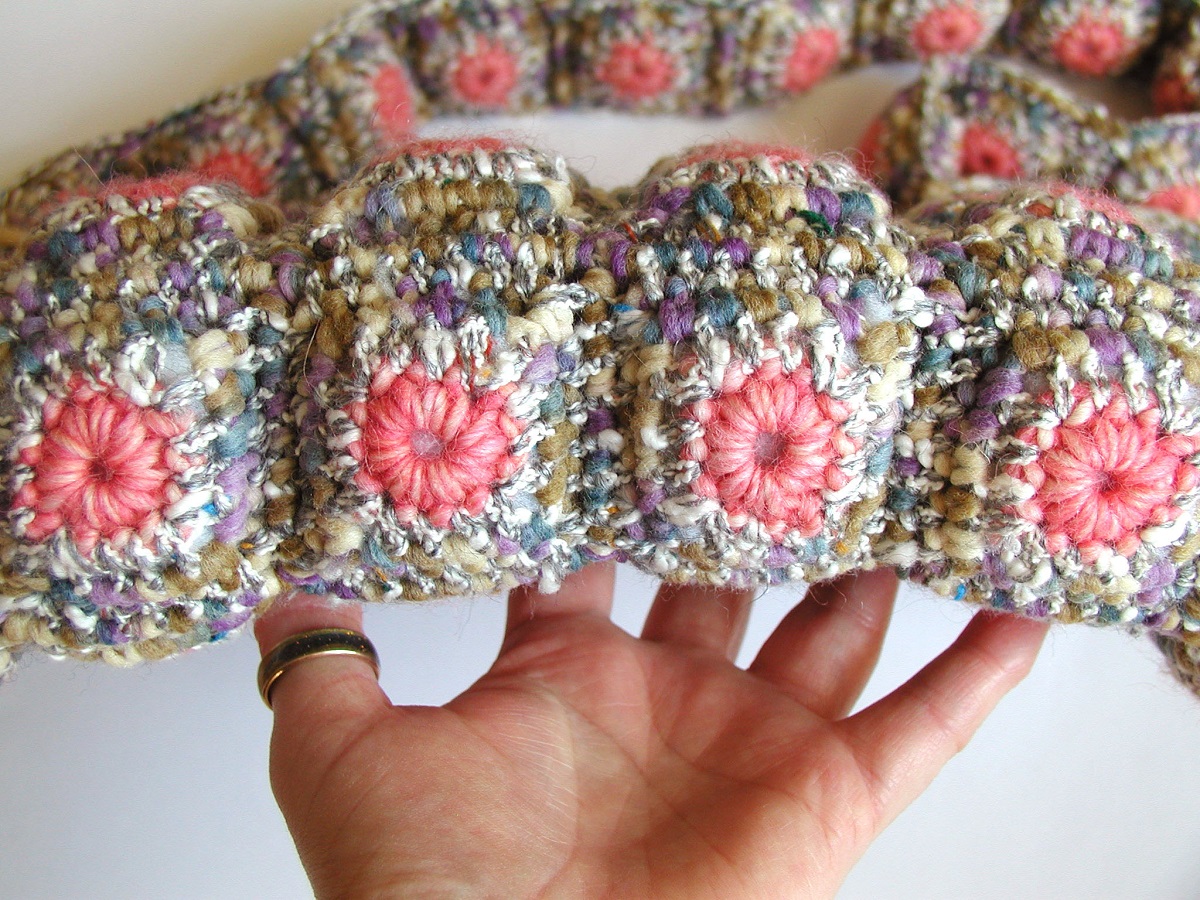 Sarah Messenger Bag w/Adjustable Strap - Messenger bag c/tracolla regolabile “Sarah”