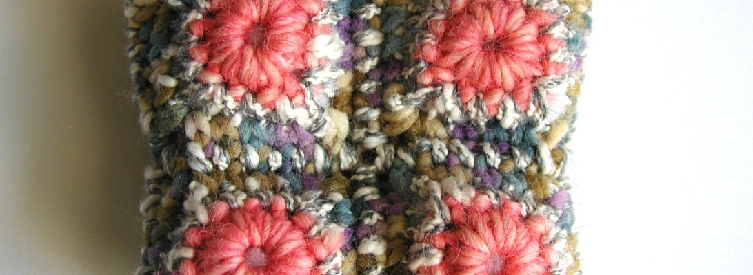 Coin Pouch in Pink and Earthy Colors - Portamonete rosa e colori della terra