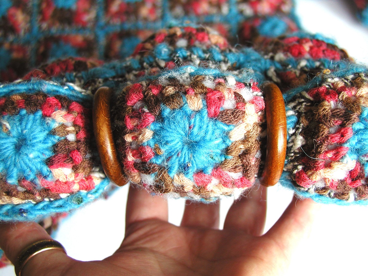 Yvonne Messenger Bag Red, Turquoise and Chocolate - Borsa messenger “Yvonne” turchese, rosso e cioccolato