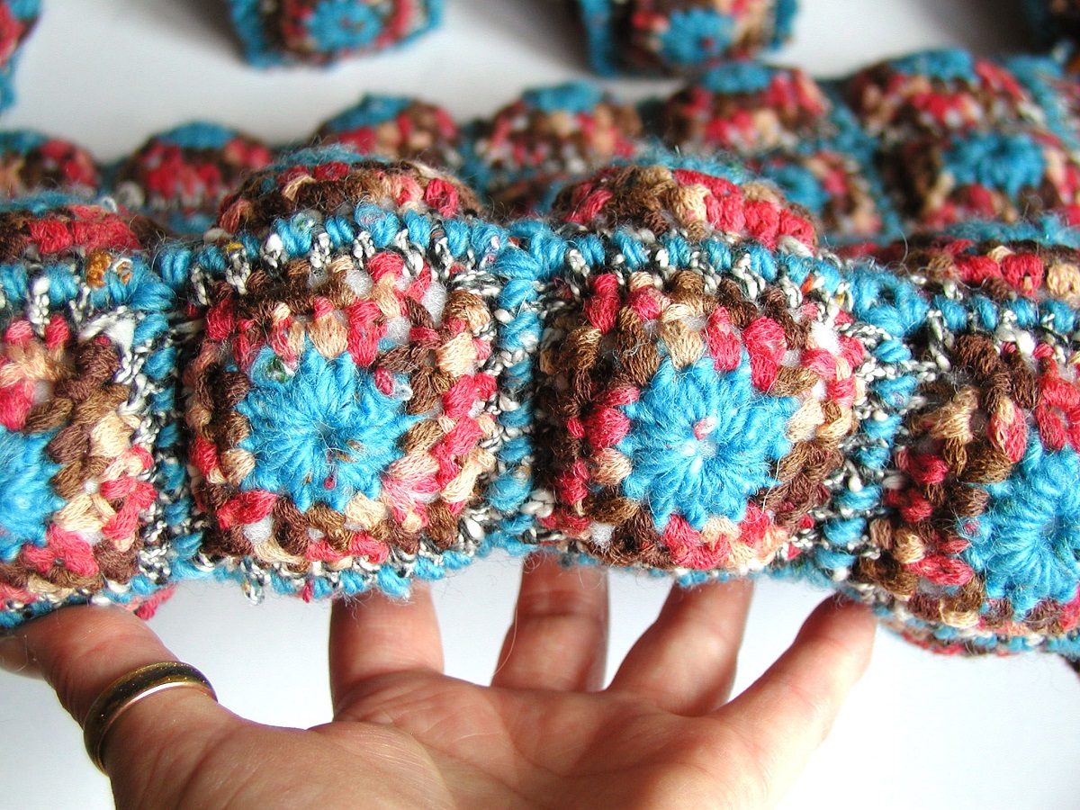 Yvonne Messenger Bag Red, Turquoise and Chocolate - Borsa messenger “Yvonne” turchese, rosso e cioccolato