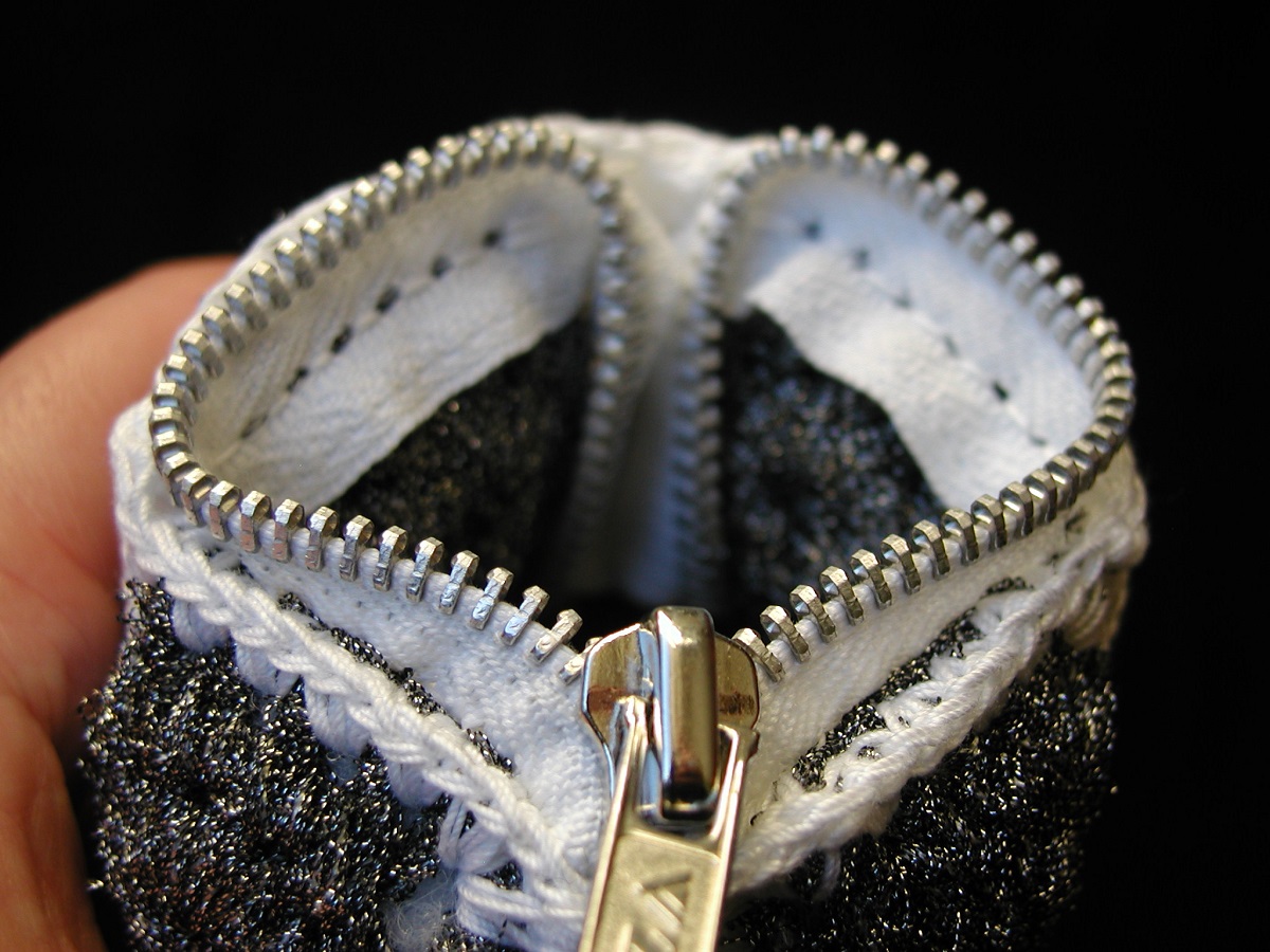 Coin pouch in Silver and B/W - Portamonete argento e B/N