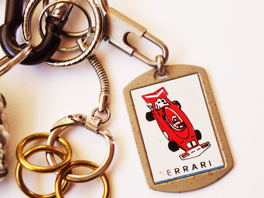 Red Ferrari Race Car Fancy Keychain - Ferrari Rossa portachiavi fantasia