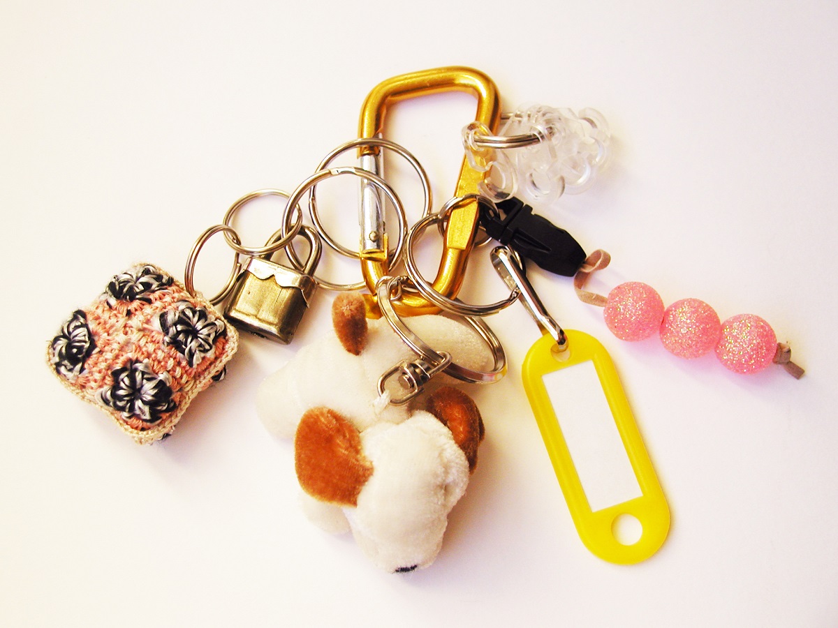 White Doggie RRR Whimsical Keychain - Cagnolino Bianco portachiavi fantasia RRR