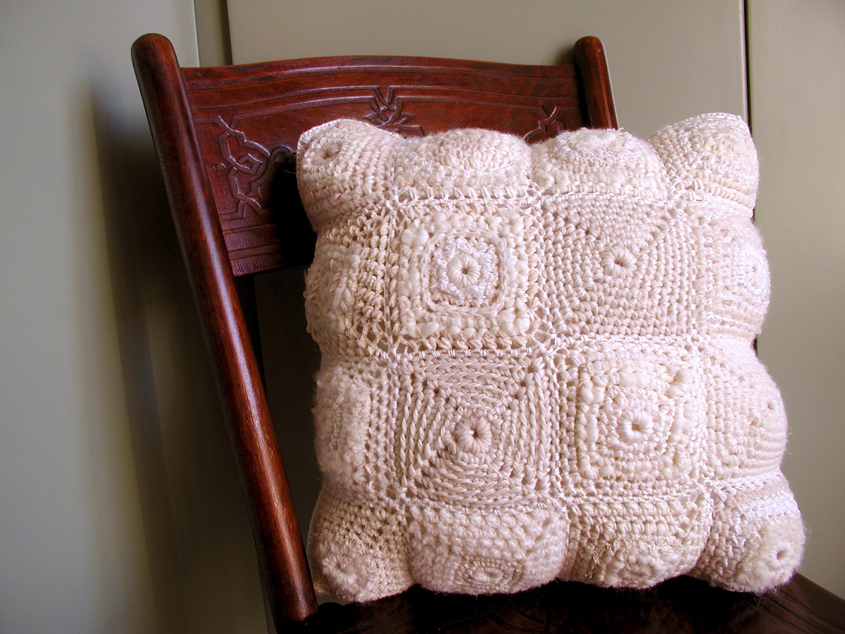 Eugene Square Decorative Pillow - Eugene cuscino arredo quadrato