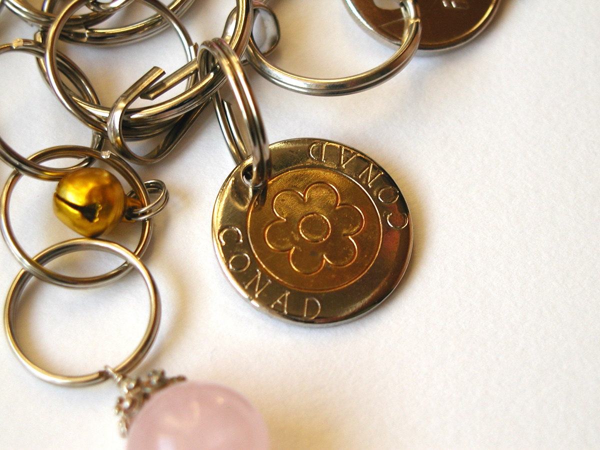 Rose Quartz AtmoSphere Whimsical Keychain - Palla di Quarzo portachiavi fantasia