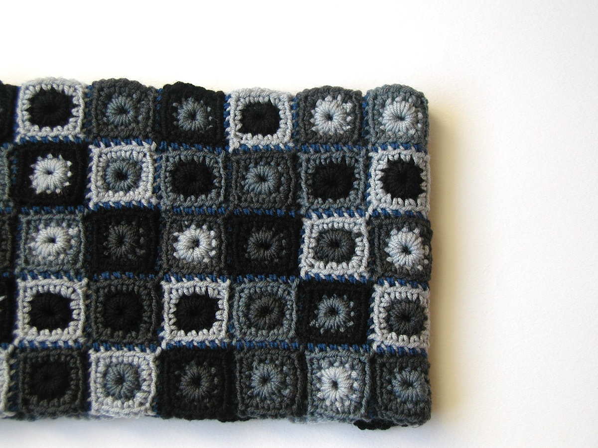 H.P. Lovecraft Unisex Neckwarmer - H.P. Lovecraft scaldacollo unisex