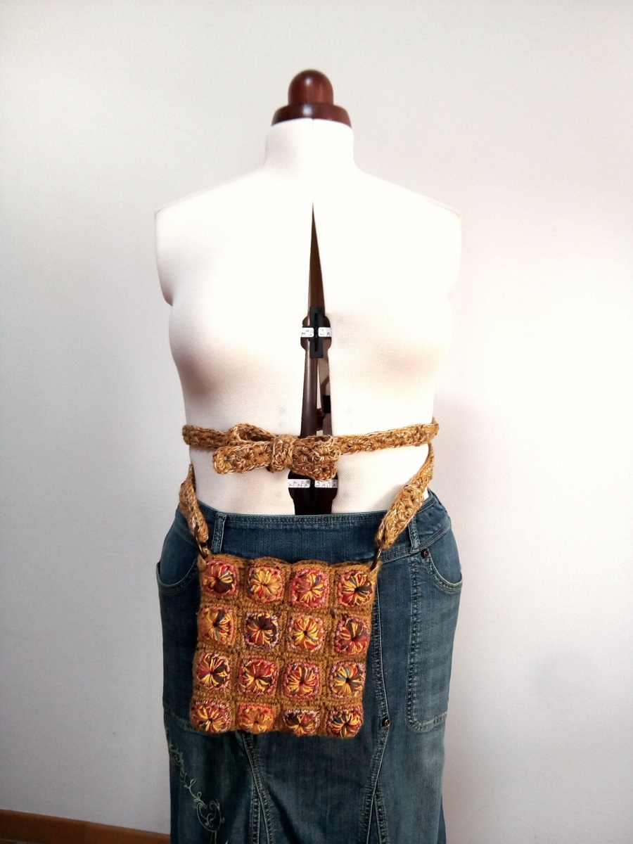 Africa Fanny Pack and Crossbody Bag - Marsupio e tracollina “Africa”