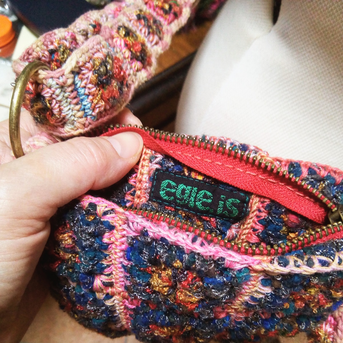 Claudia Fiber Art Crossbody Bag - Tracollina fiber art “Claudia”