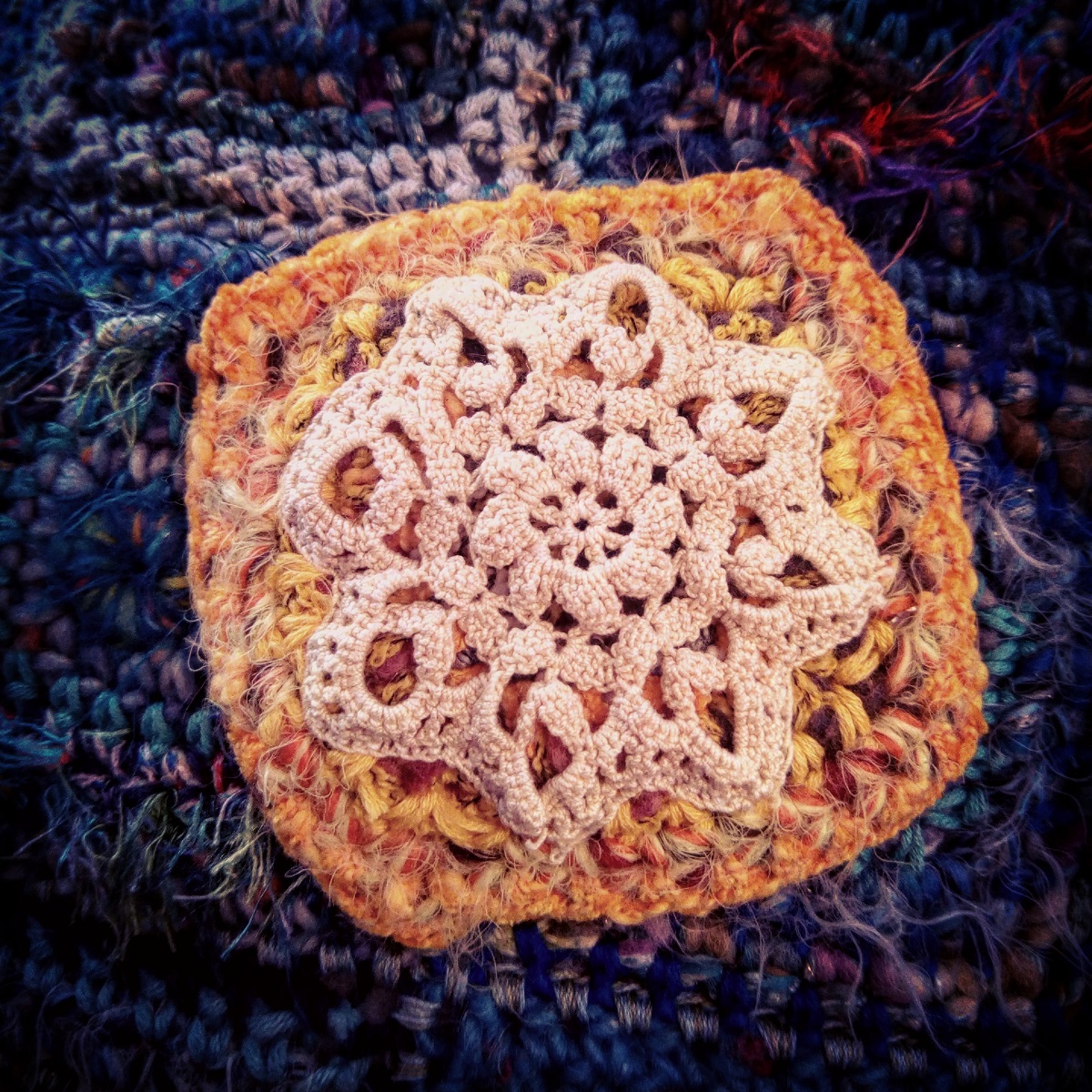 Isis Fiber Art Tote Bag - Iside borsa tote fiber art